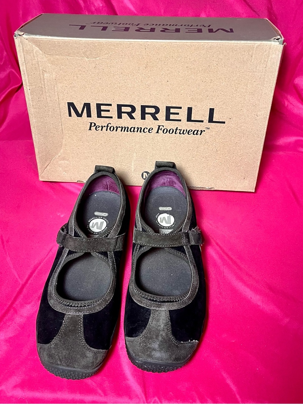 NIB! Merrell Woman’s Sz 9  & Dark Gray Mary Jane Slip-On Flats